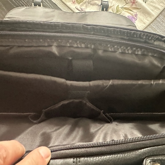 Pelle Studio Black leather laptop/briefcase beautiful condition - Picture 4 of 9